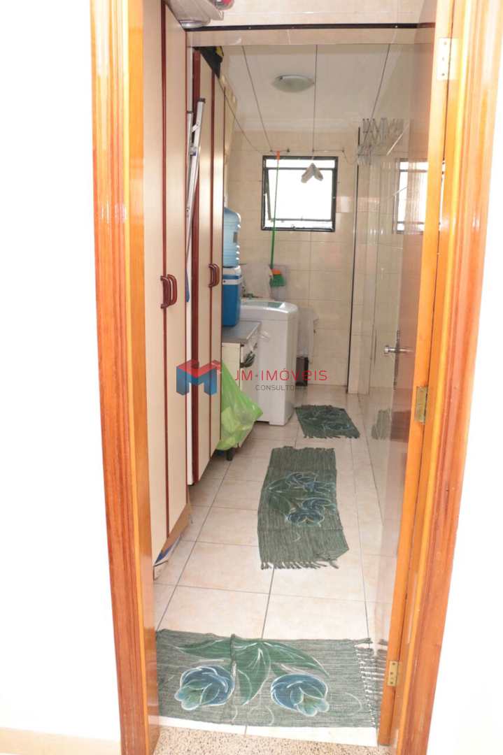 Apartamento à venda com 3 quartos, 150m² - Foto 24