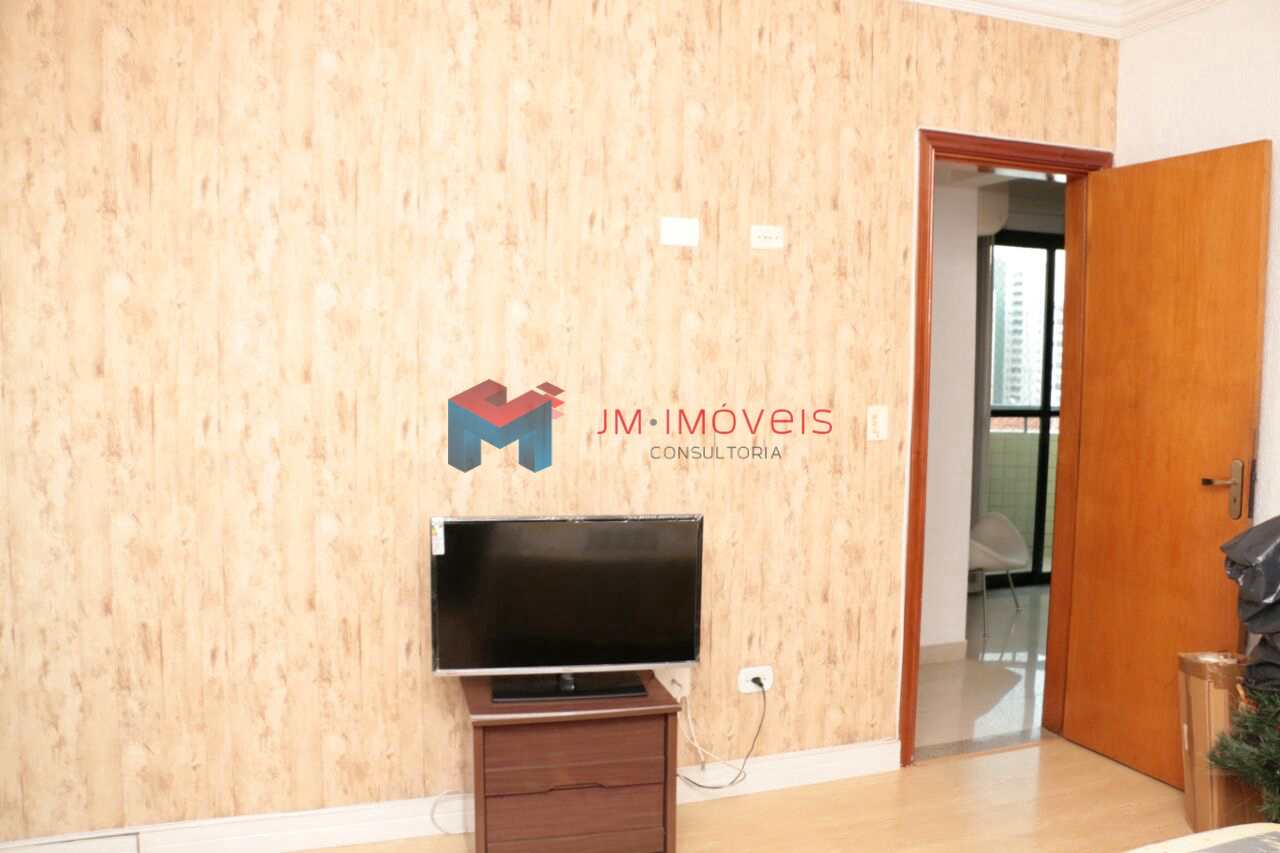 Apartamento à venda com 3 quartos, 150m² - Foto 19