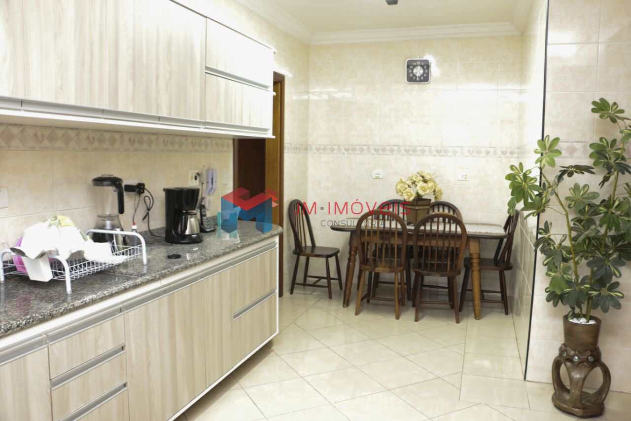 Apartamento à venda com 3 quartos, 150m² - Foto 22