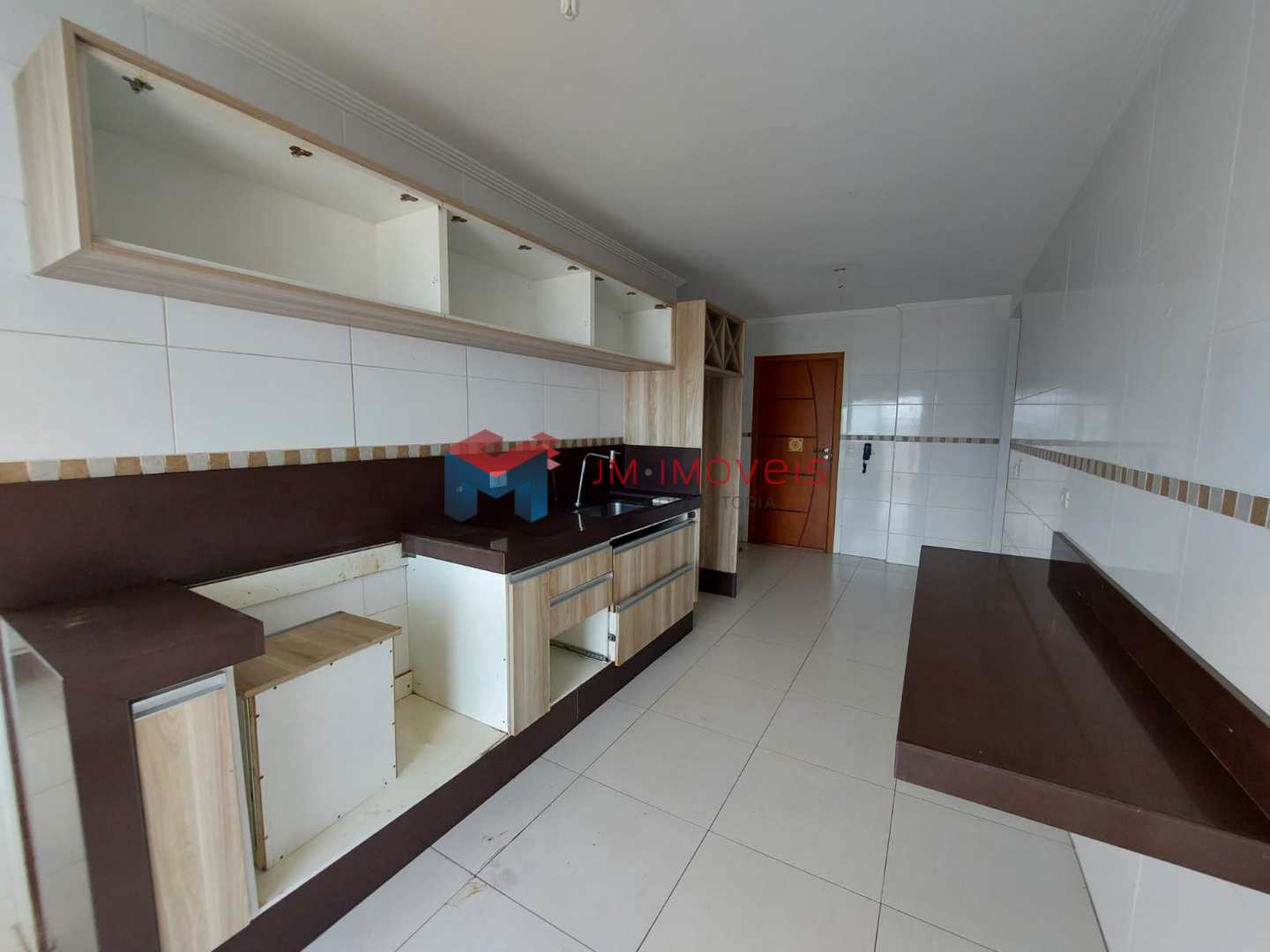 Apartamento à venda com 3 quartos, 170m² - Foto 20