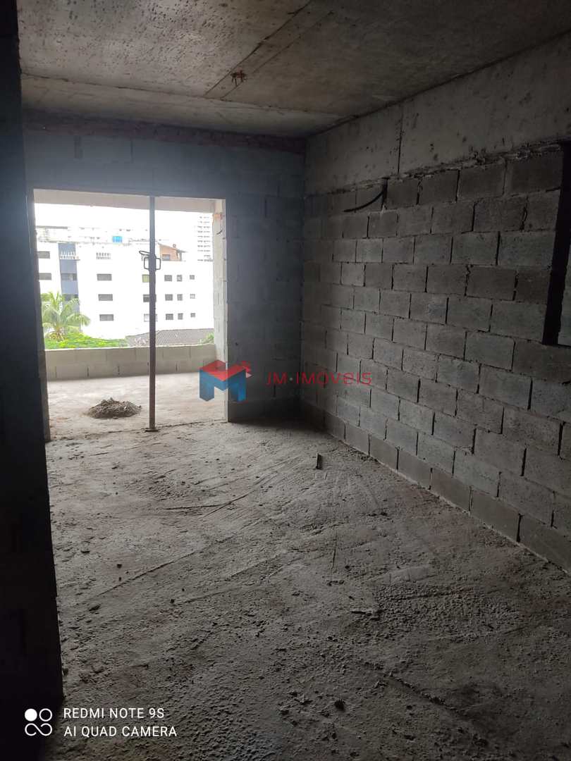 Apartamento à venda com 2 quartos, 80m² - Foto 17