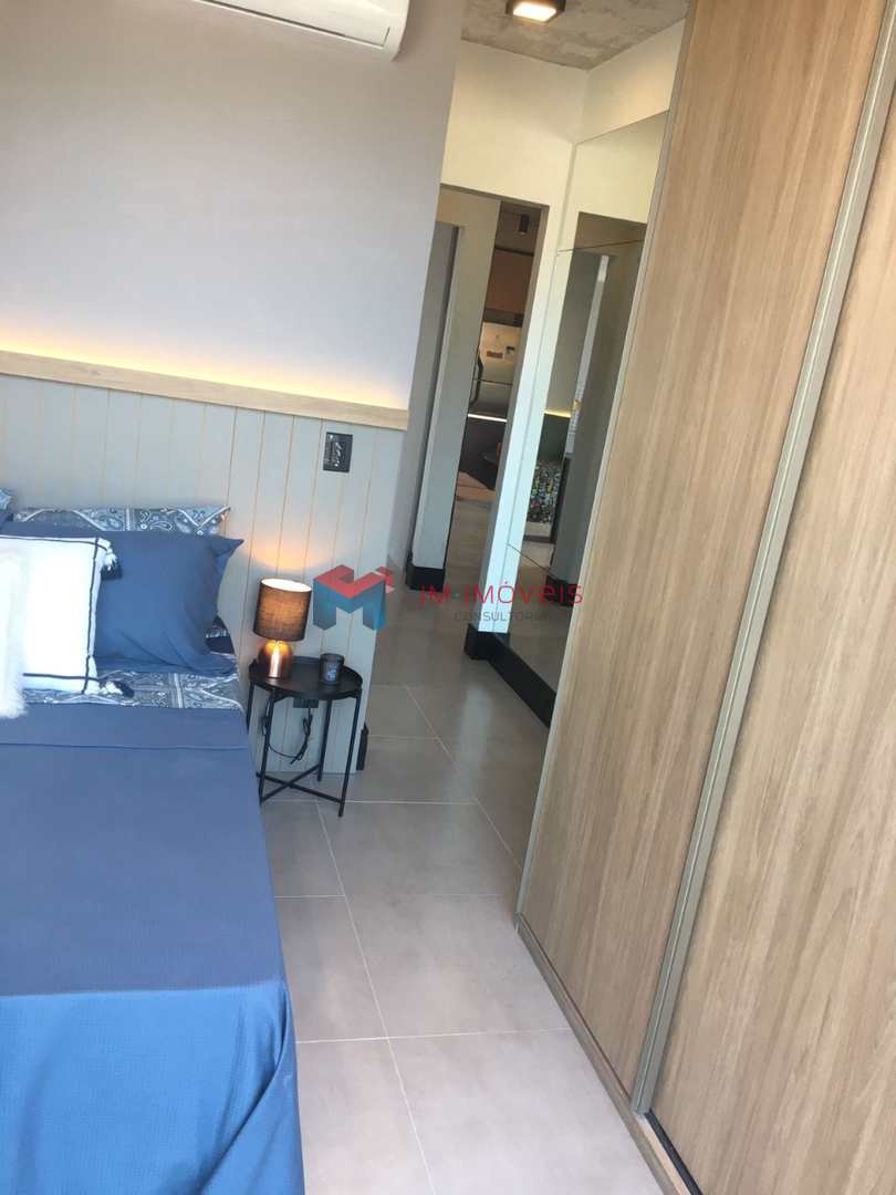 Apartamento à venda com 2 quartos, 70m² - Foto 14