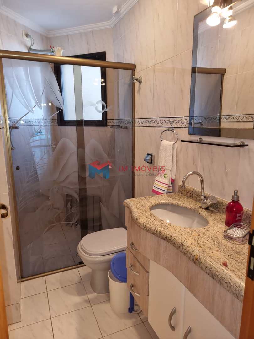 Apartamento à venda com 3 quartos, 117m² - Foto 21