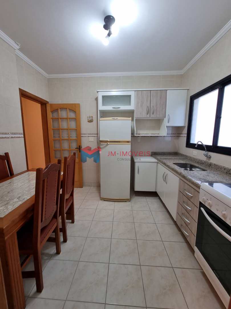 Apartamento à venda com 3 quartos, 117m² - Foto 26