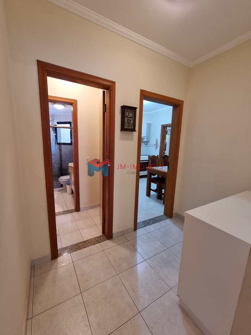 Apartamento à venda com 3 quartos, 117m² - Foto 19