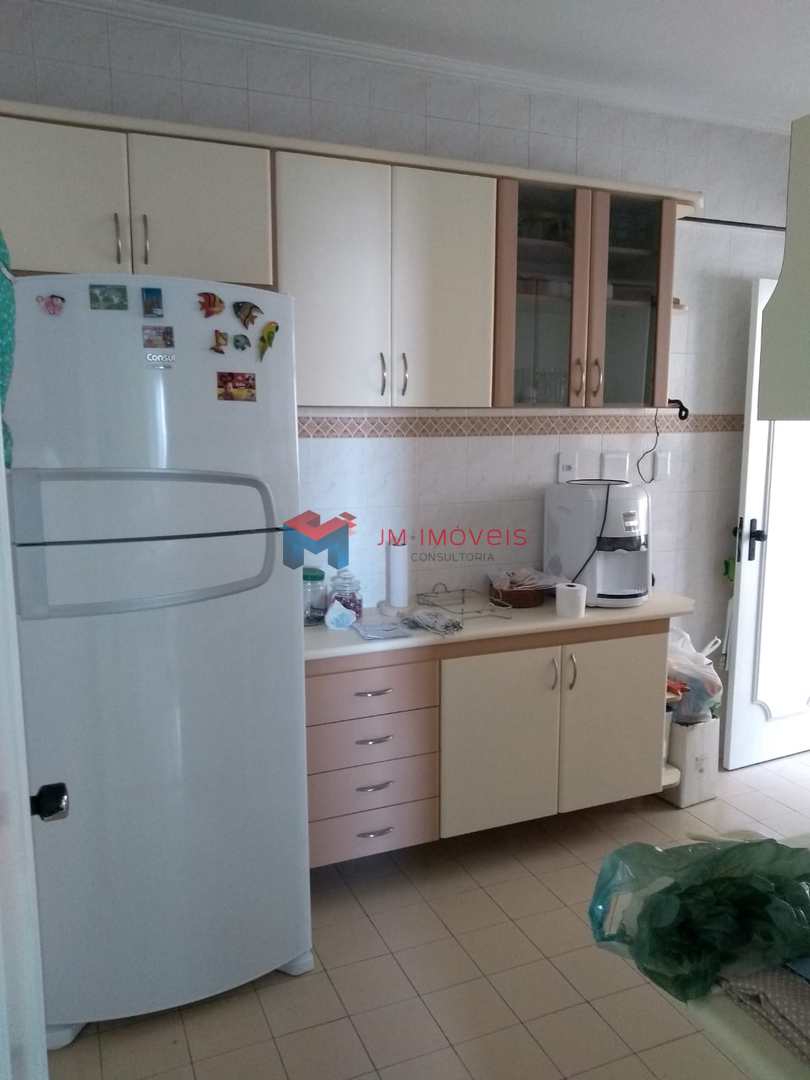 Apartamento à venda com 2 quartos, 98m² - Foto 22