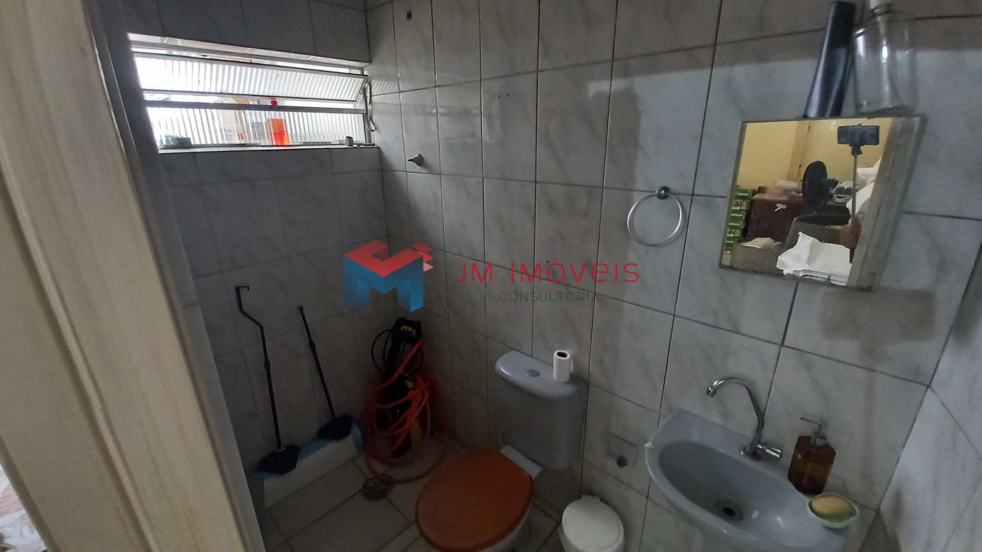 Sobrado à venda com 5 quartos, 300m² - Foto 33