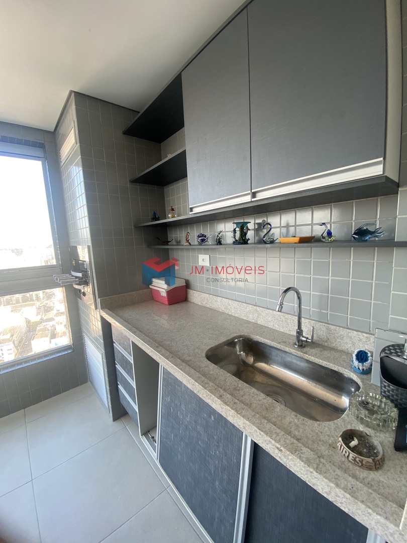 Apartamento à venda com 2 quartos, 78m² - Foto 4