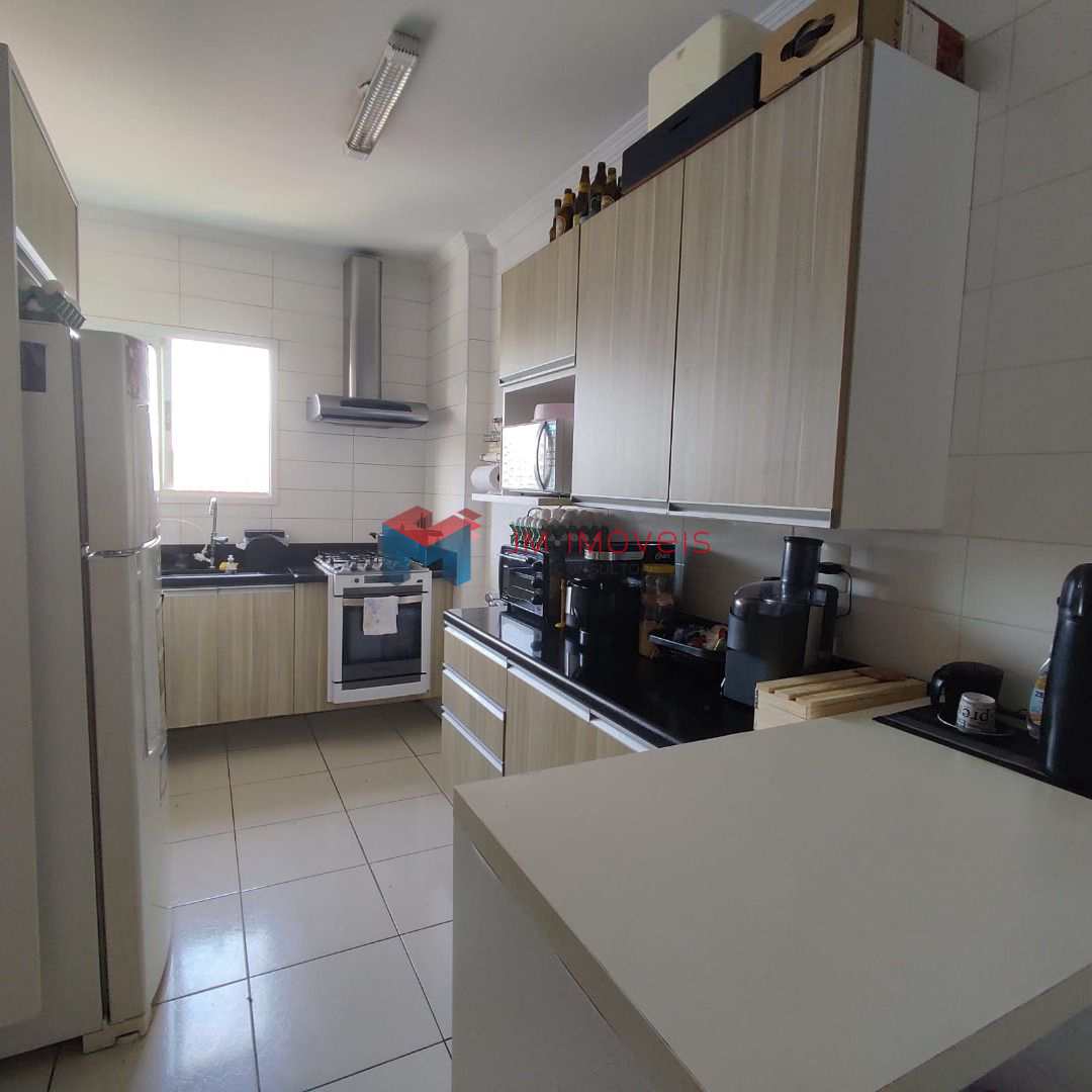 Apartamento à venda com 2 quartos, 83m² - Foto 13