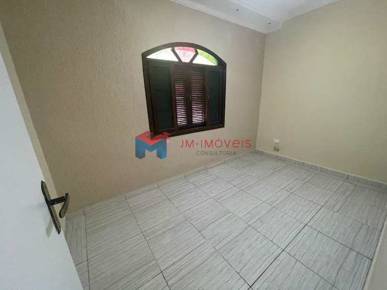 Casa à venda com 2 quartos, 88m² - Foto 13