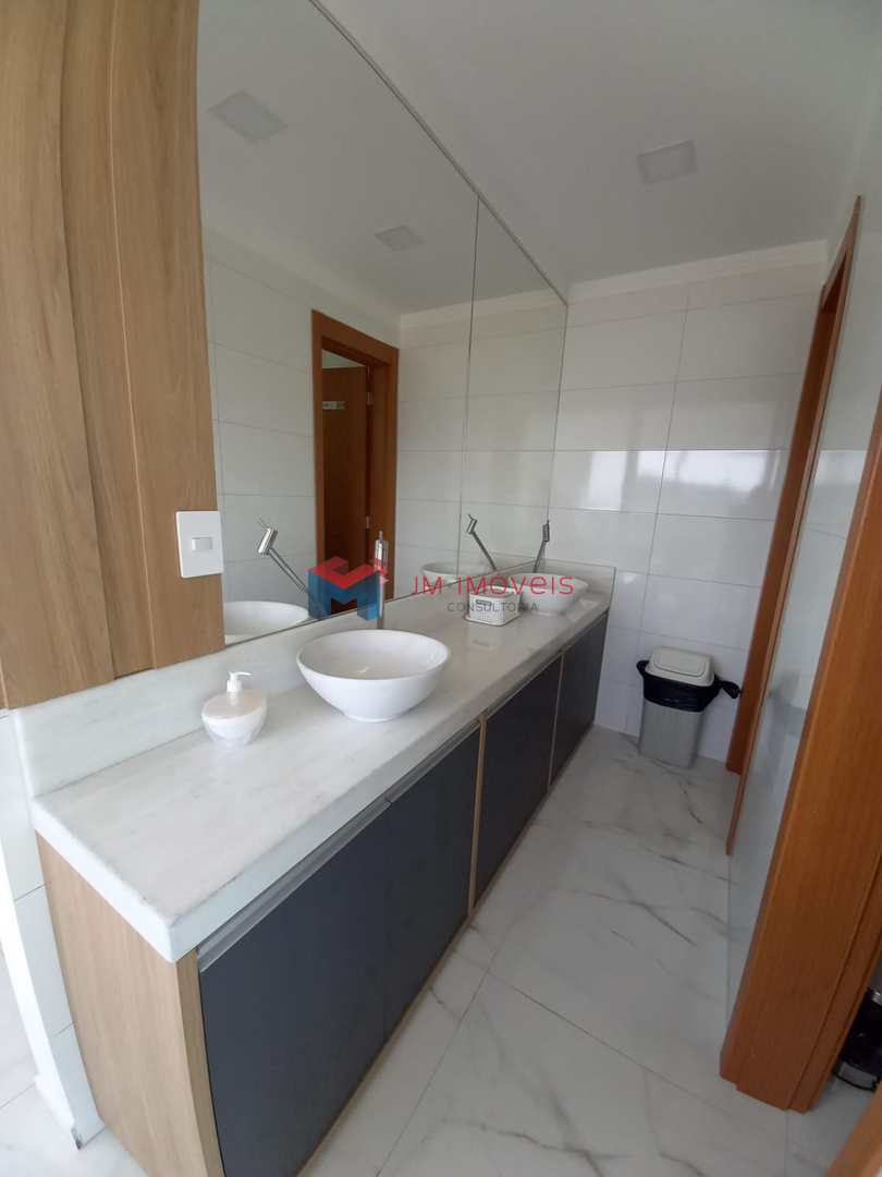 Apartamento à venda com 3 quartos, 123m² - Foto 18