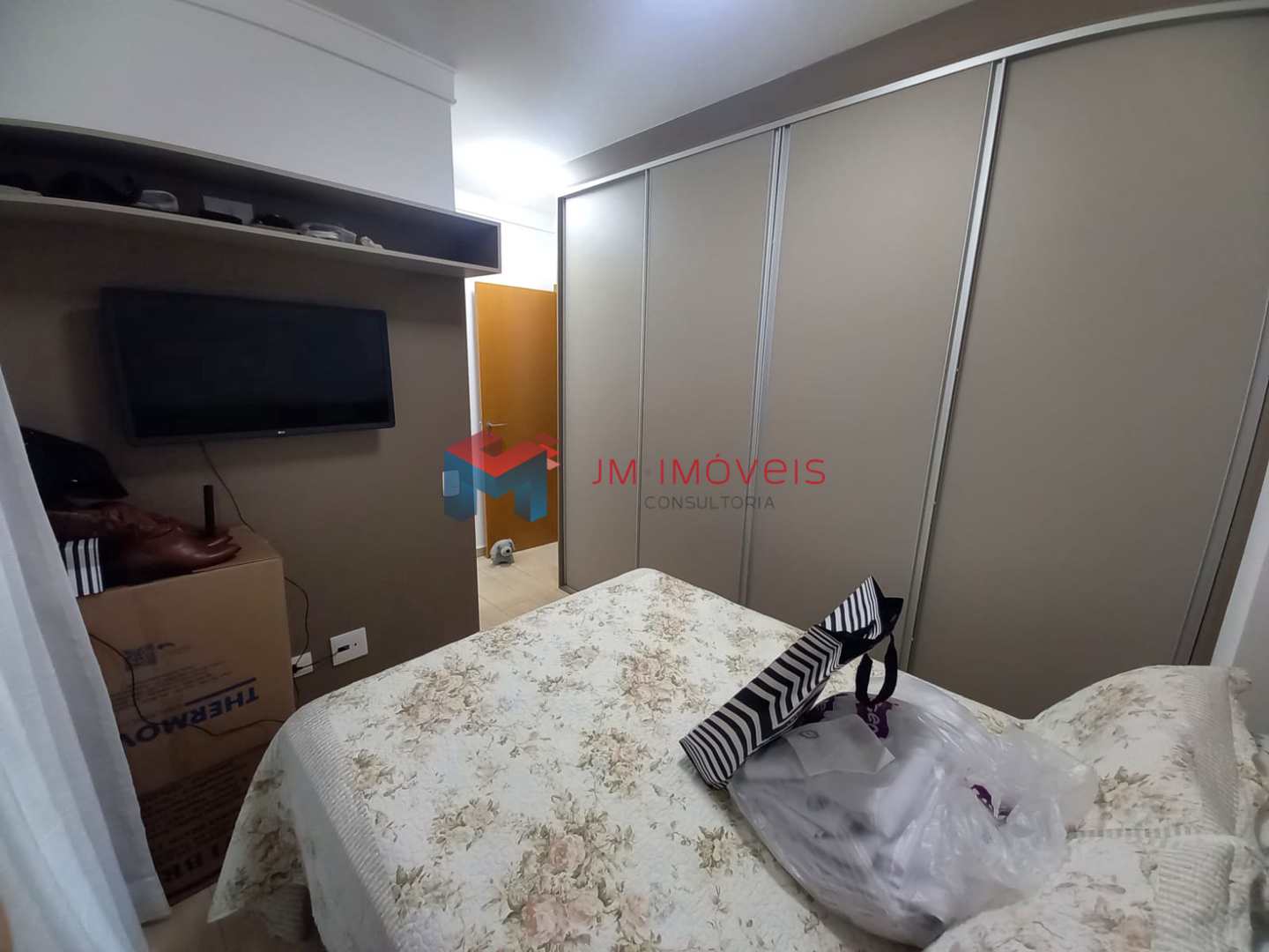 Apartamento à venda com 3 quartos, 130m² - Foto 10