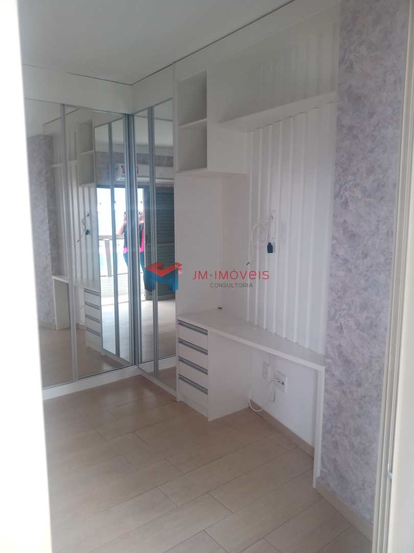 Apartamento à venda com 3 quartos, 130m² - Foto 32