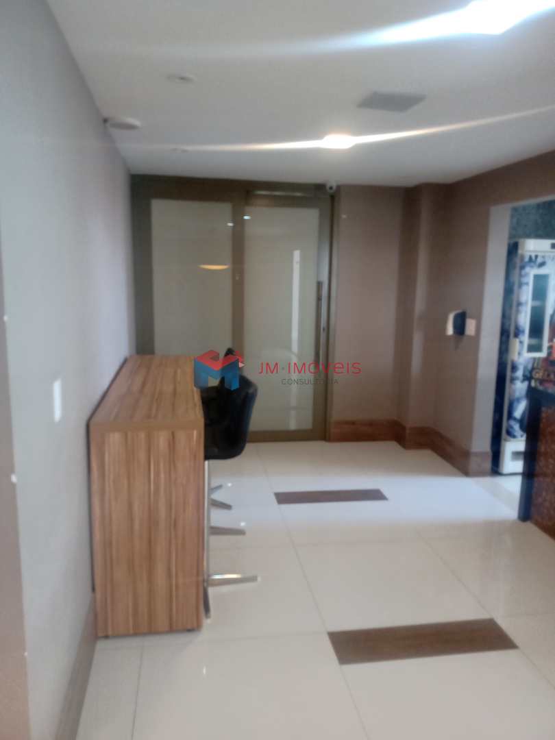 Apartamento à venda com 3 quartos, 130m² - Foto 27