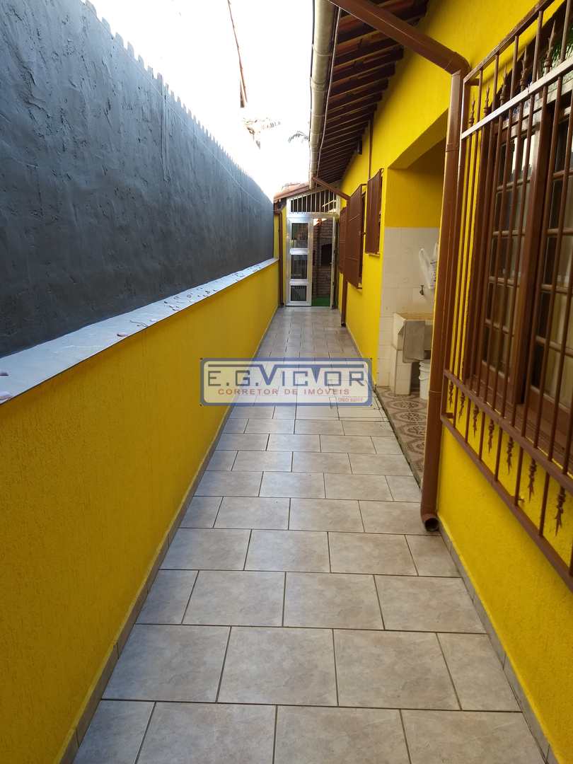 Casa à venda com 3 quartos, 102m² - Foto 6