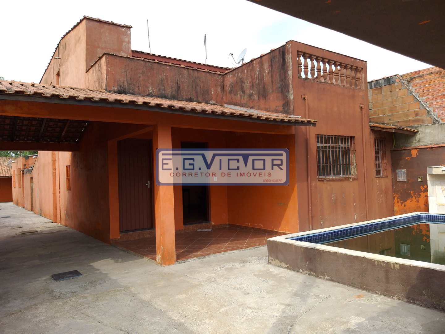 Casa à venda com 3 quartos, 80m² - Foto 3