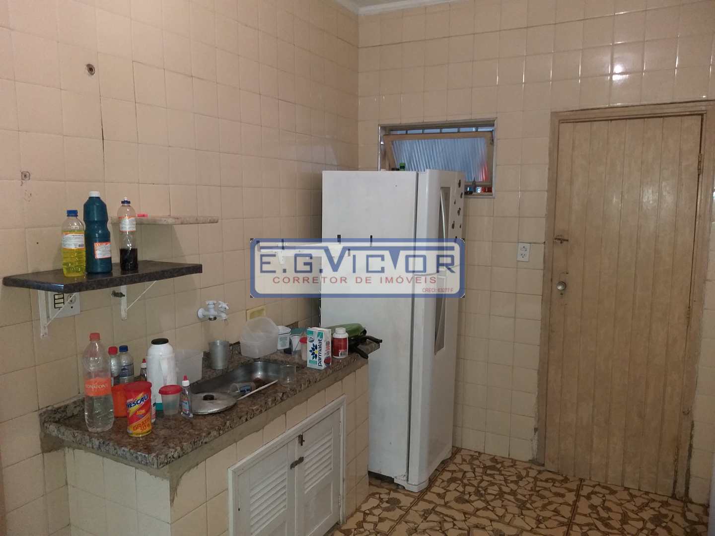 Casa à venda com 2 quartos, 75m² - Foto 12