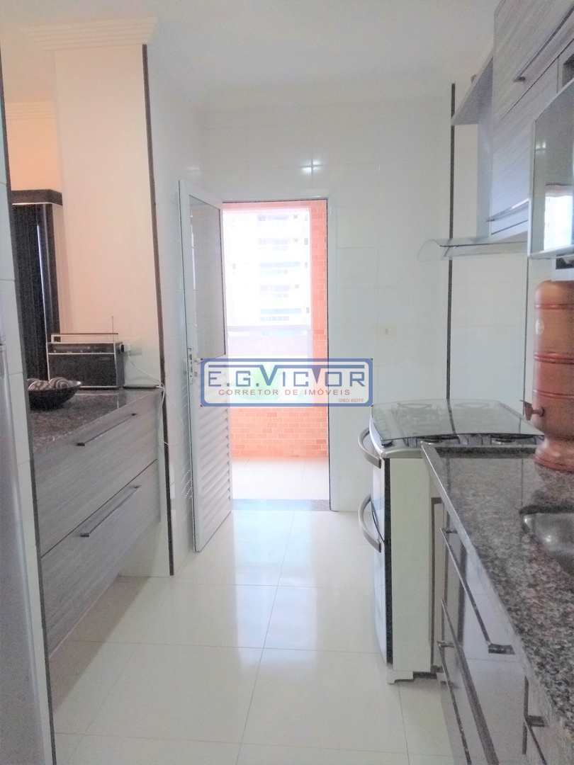 Apartamento à venda com 2 quartos, 1m² - Foto 12