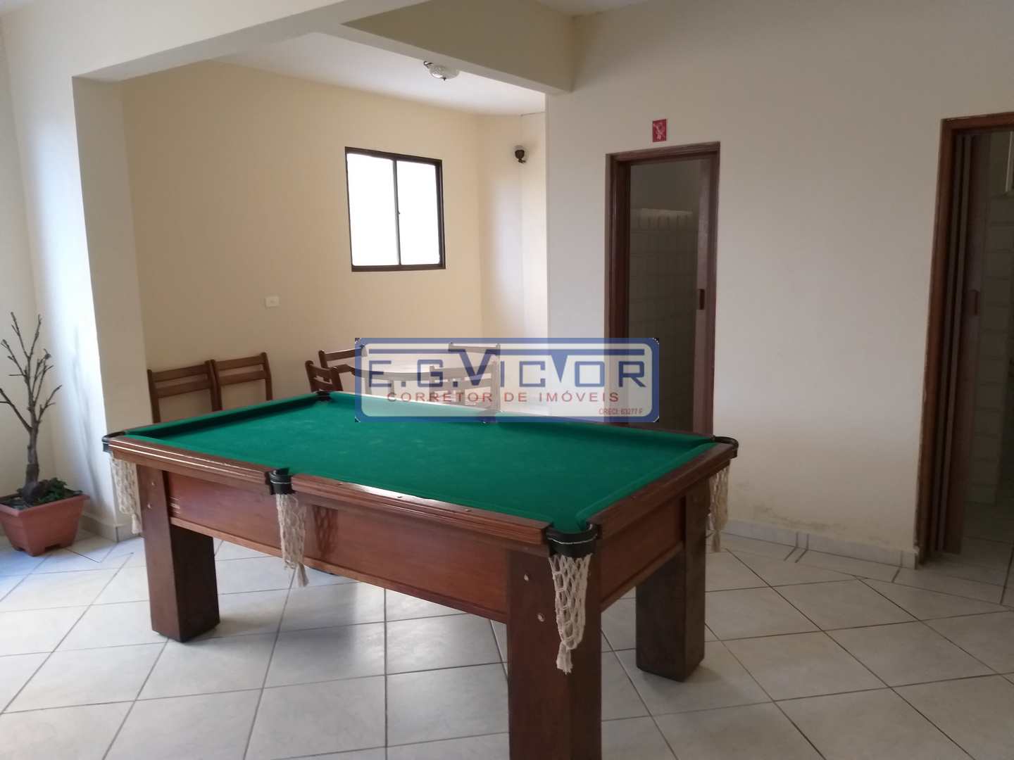 Apartamento à venda com 3 quartos, 1m² - Foto 9