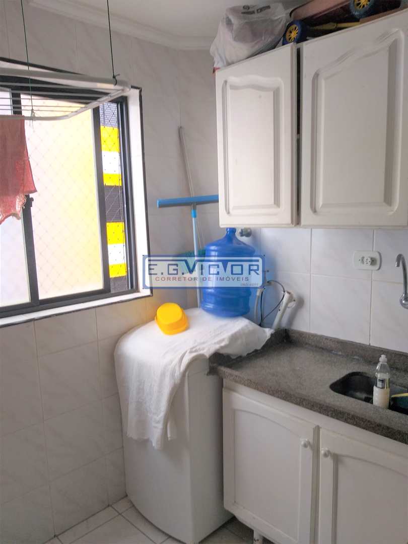 Apartamento à venda com 2 quartos, 1m² - Foto 22