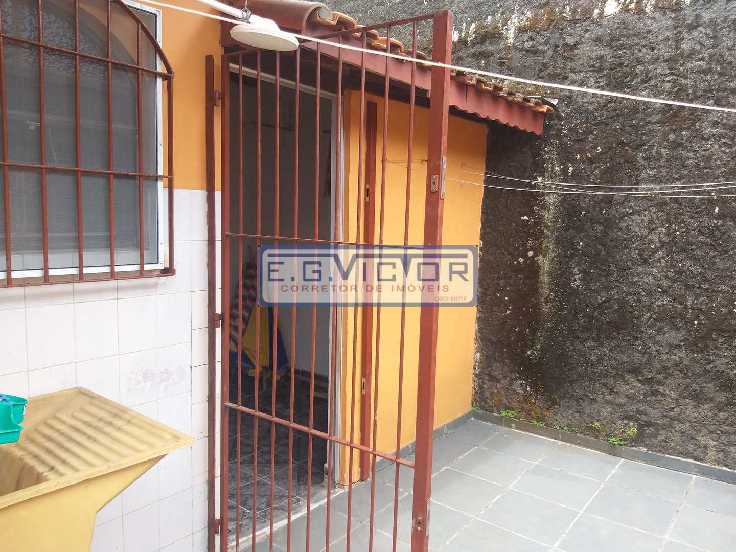 Casa à venda com 2 quartos, 1m² - Foto 15