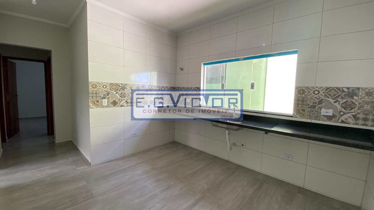 Casa à venda com 2 quartos, 90m² - Foto 8