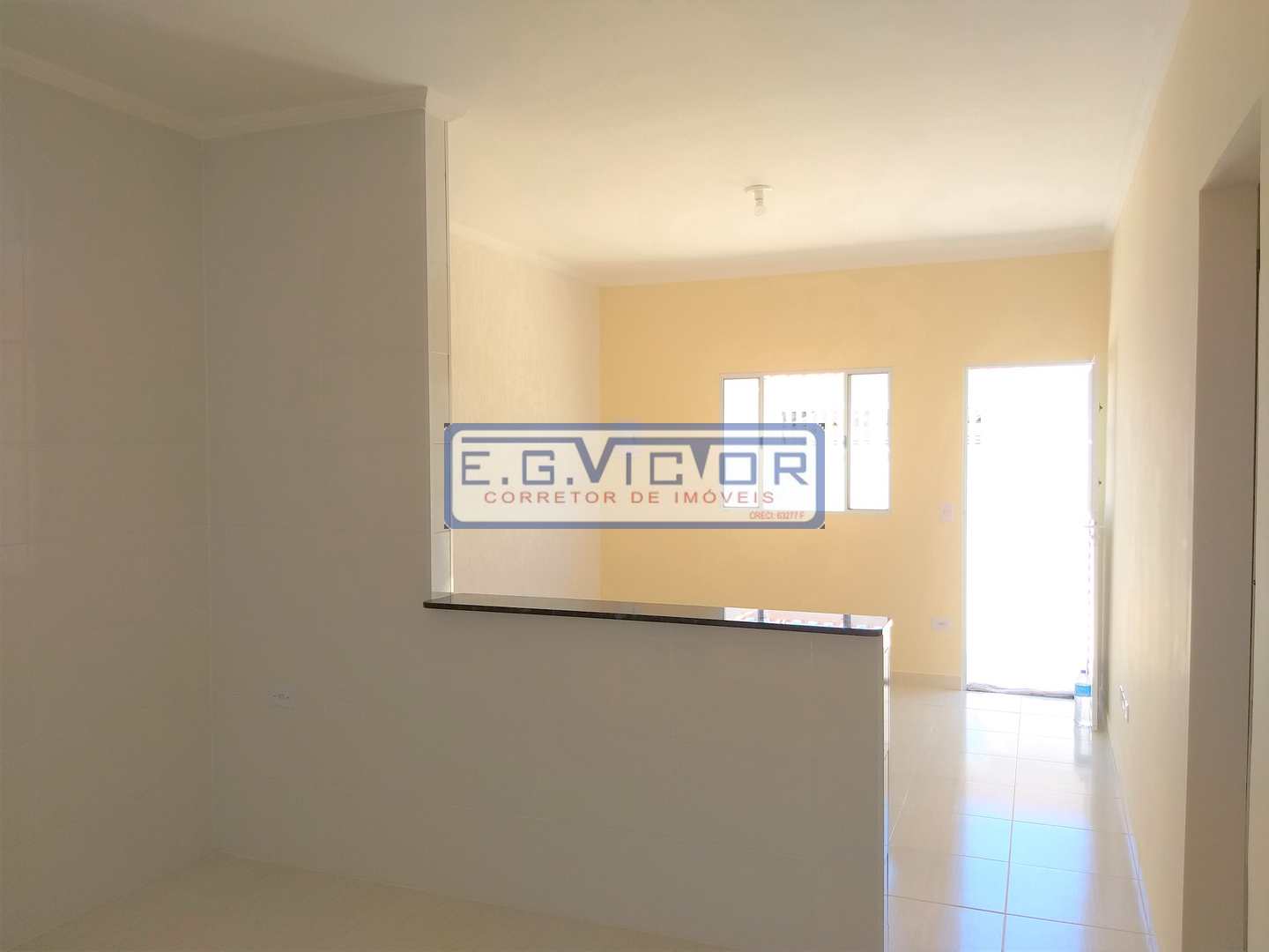 Casa à venda com 2 quartos, 1m² - Foto 13