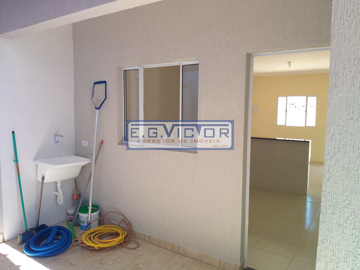 Casa à venda com 2 quartos, 1m² - Foto 10