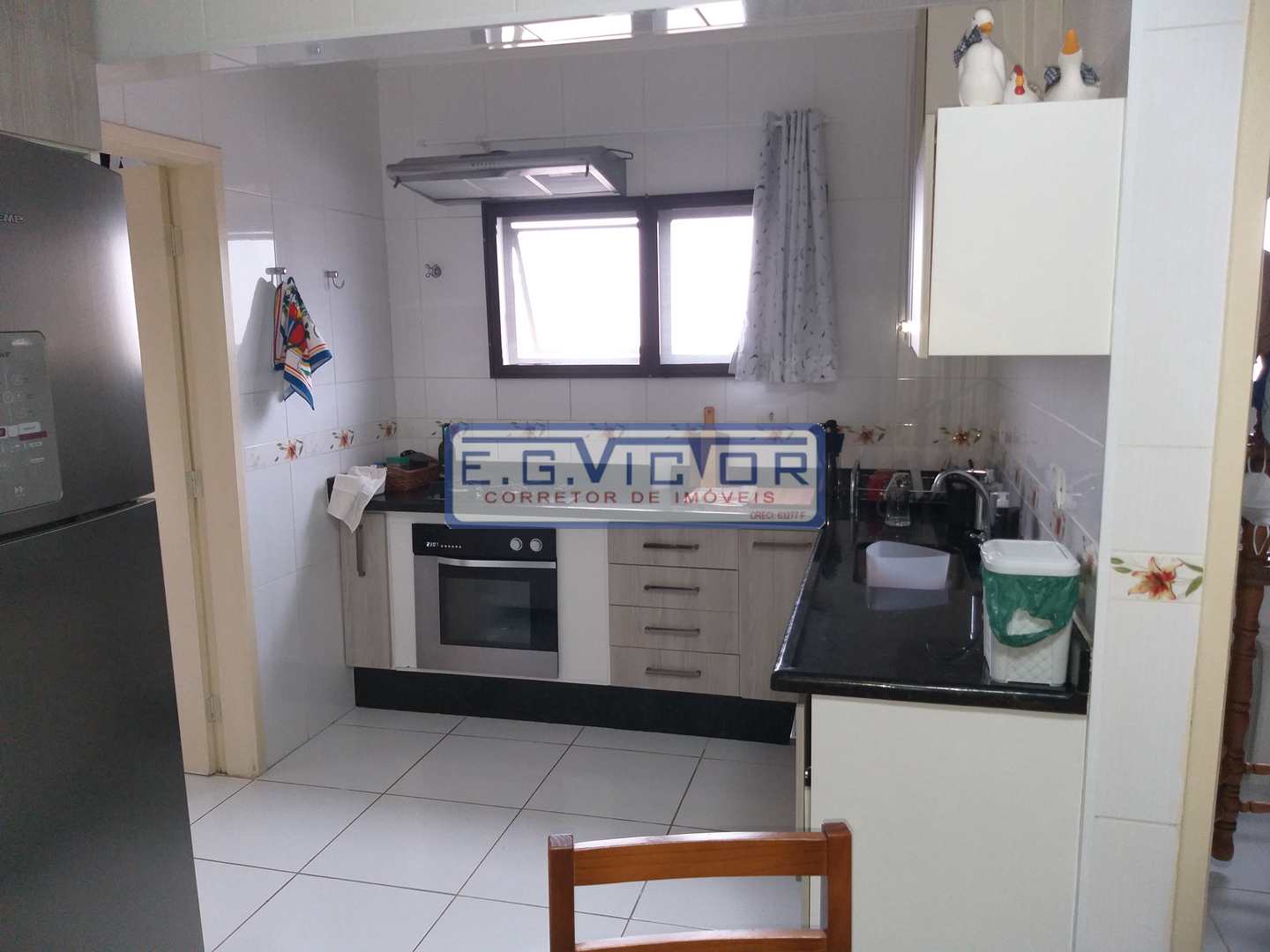 Apartamento à venda com 3 quartos, 149m² - Foto 4