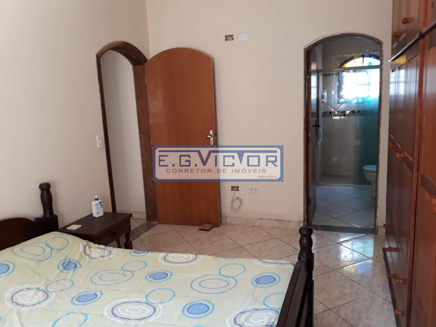 Casa à venda com 4 quartos, 145m² - Foto 13