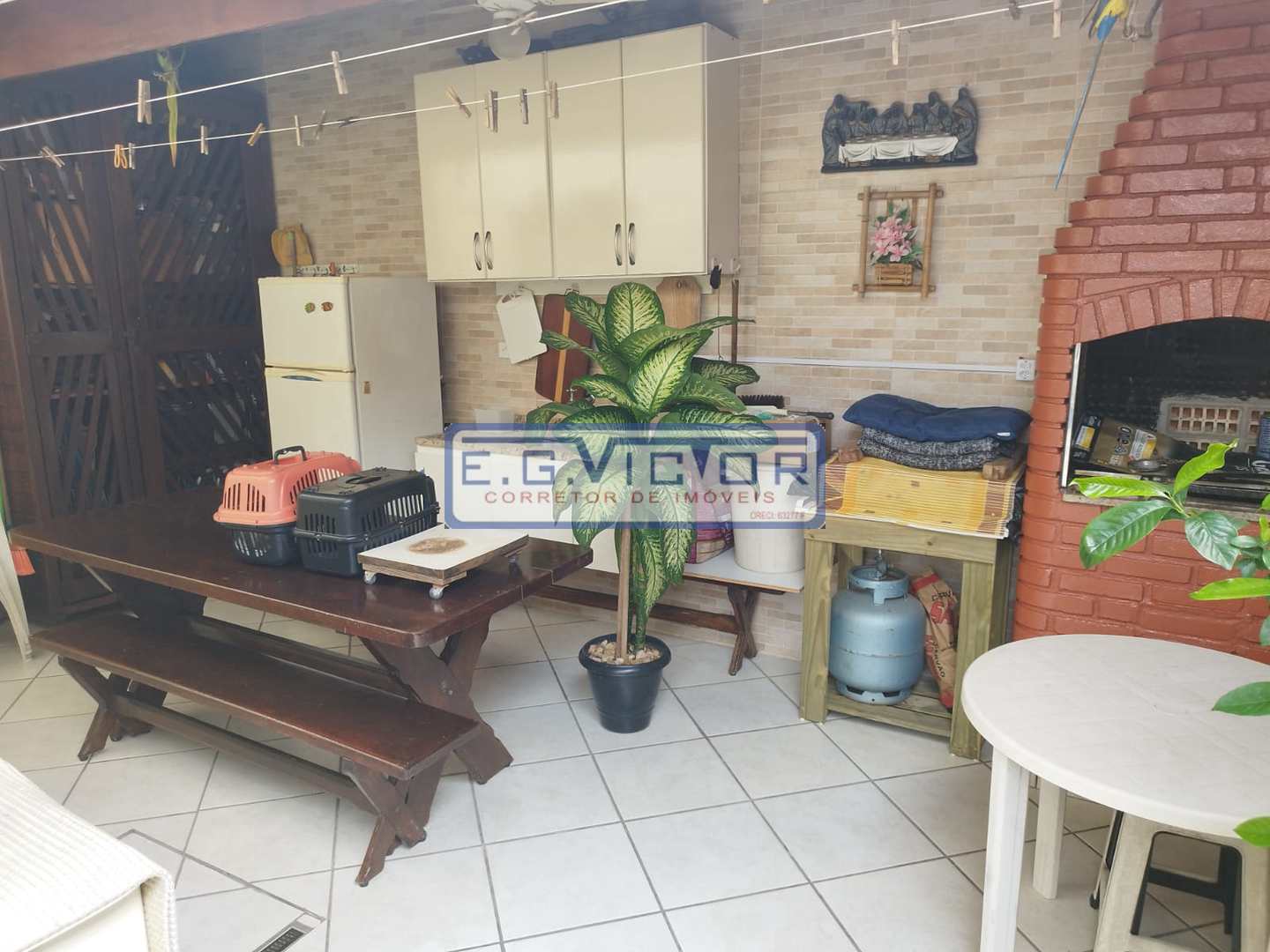 Casa à venda com 2 quartos, 71m² - Foto 16