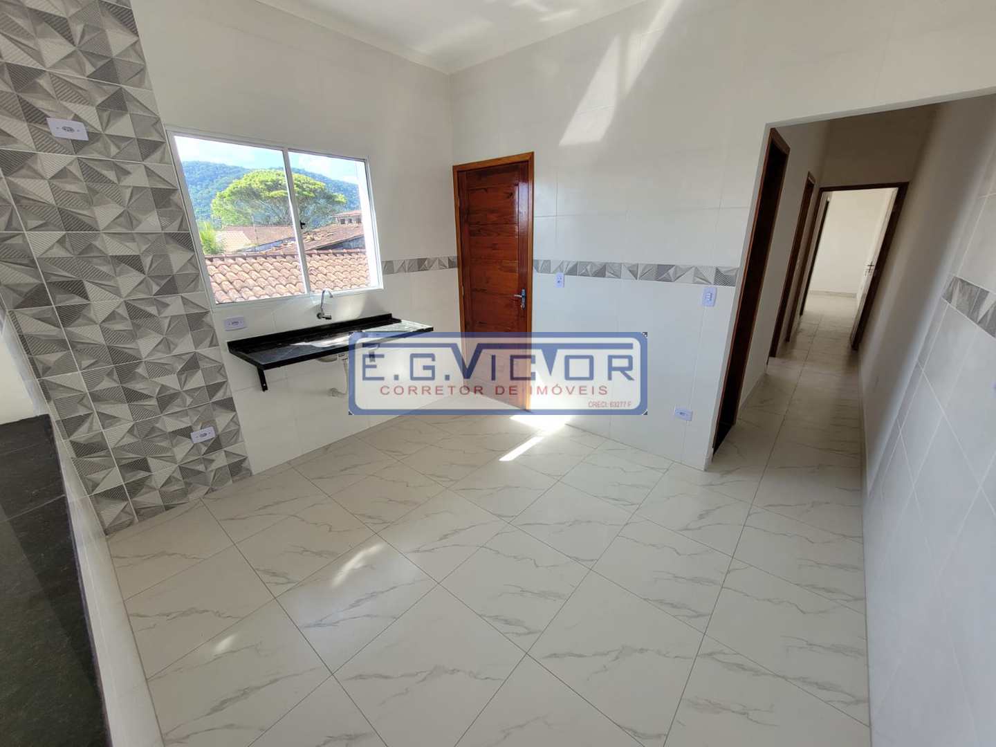 Casa à venda com 2 quartos, 78m² - Foto 12