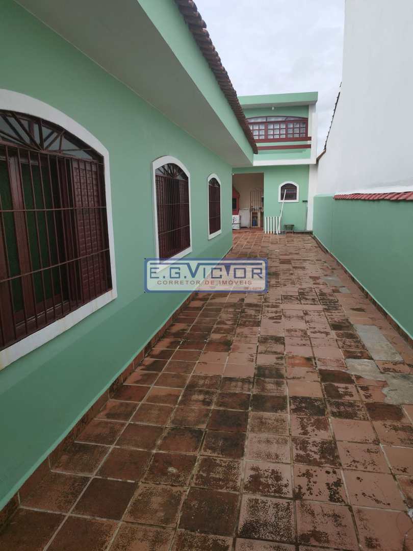 Casa à venda com 3 quartos, 227m² - Foto 25