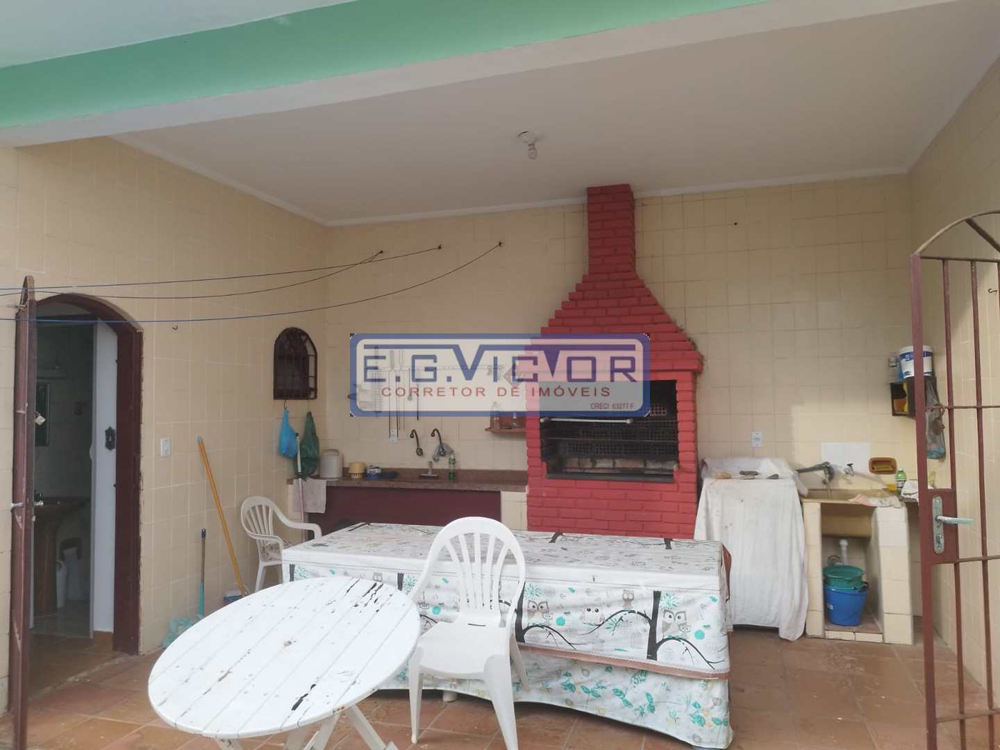 Casa à venda com 3 quartos, 227m² - Foto 23