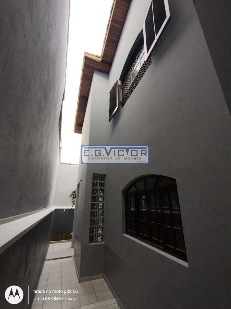 Sobrado à venda com 3 quartos, 162m² - Foto 12