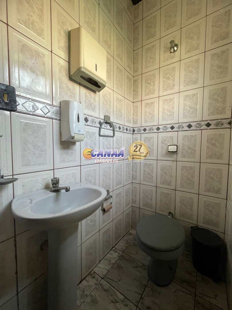 Chácara à venda com 5 quartos, 195m² - Foto 22