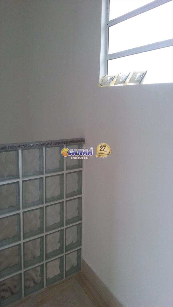 Sobrado à venda com 2 quartos, 75m² - Foto 9