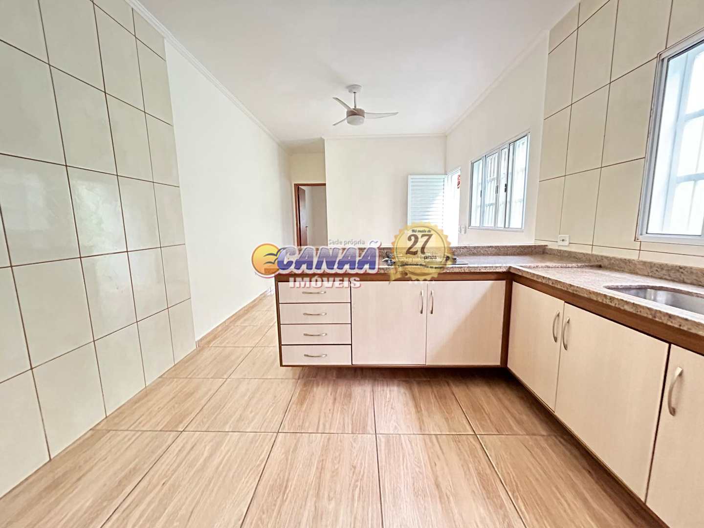 Casa à venda com 2 quartos, 68m² - Foto 6