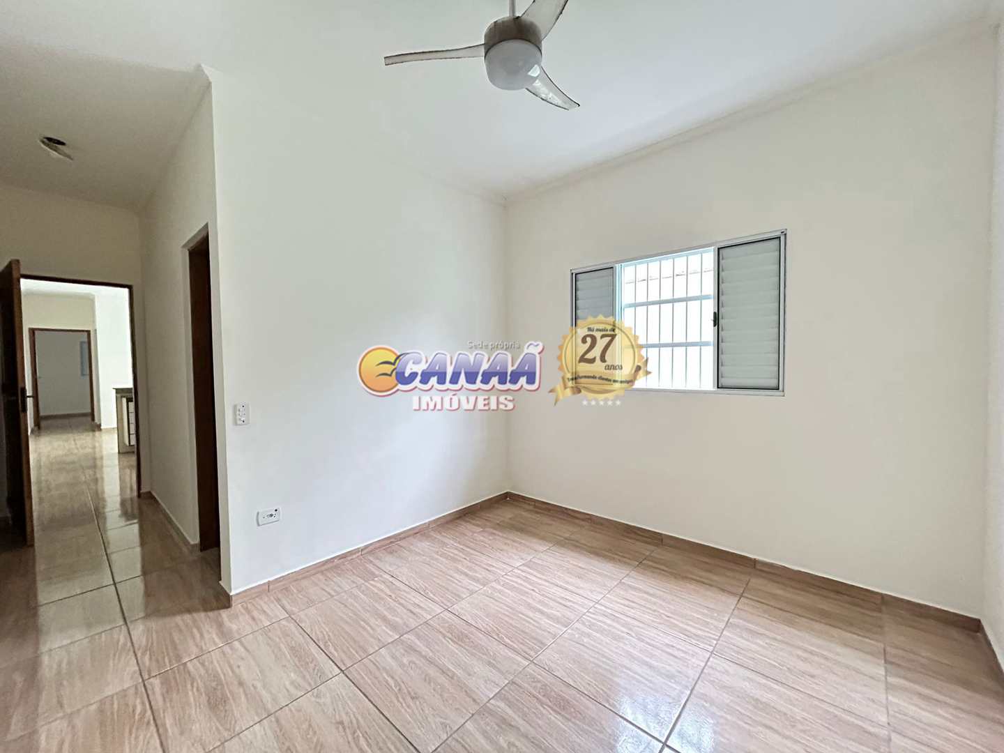 Casa à venda com 2 quartos, 68m² - Foto 11