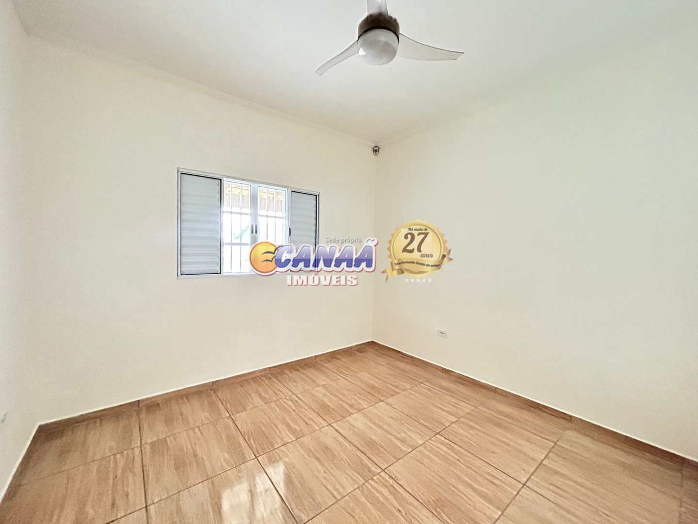 Casa à venda com 2 quartos, 68m² - Foto 13