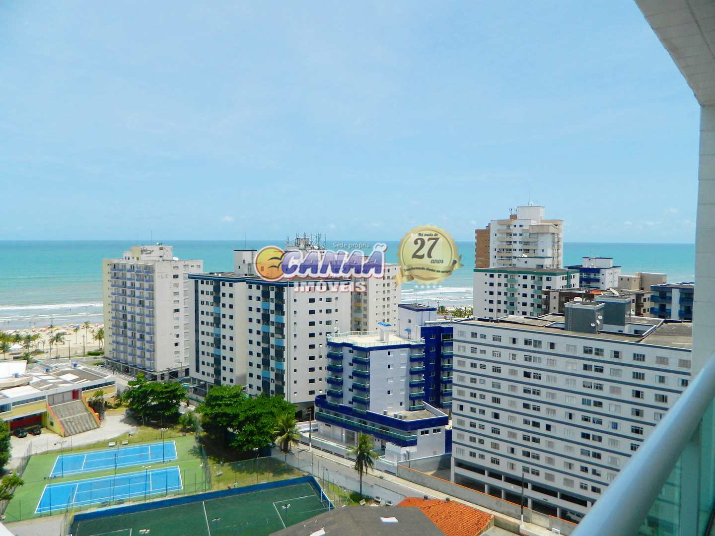 Apartamento na praia , Praia Grande só R$ 260 mil a vista .