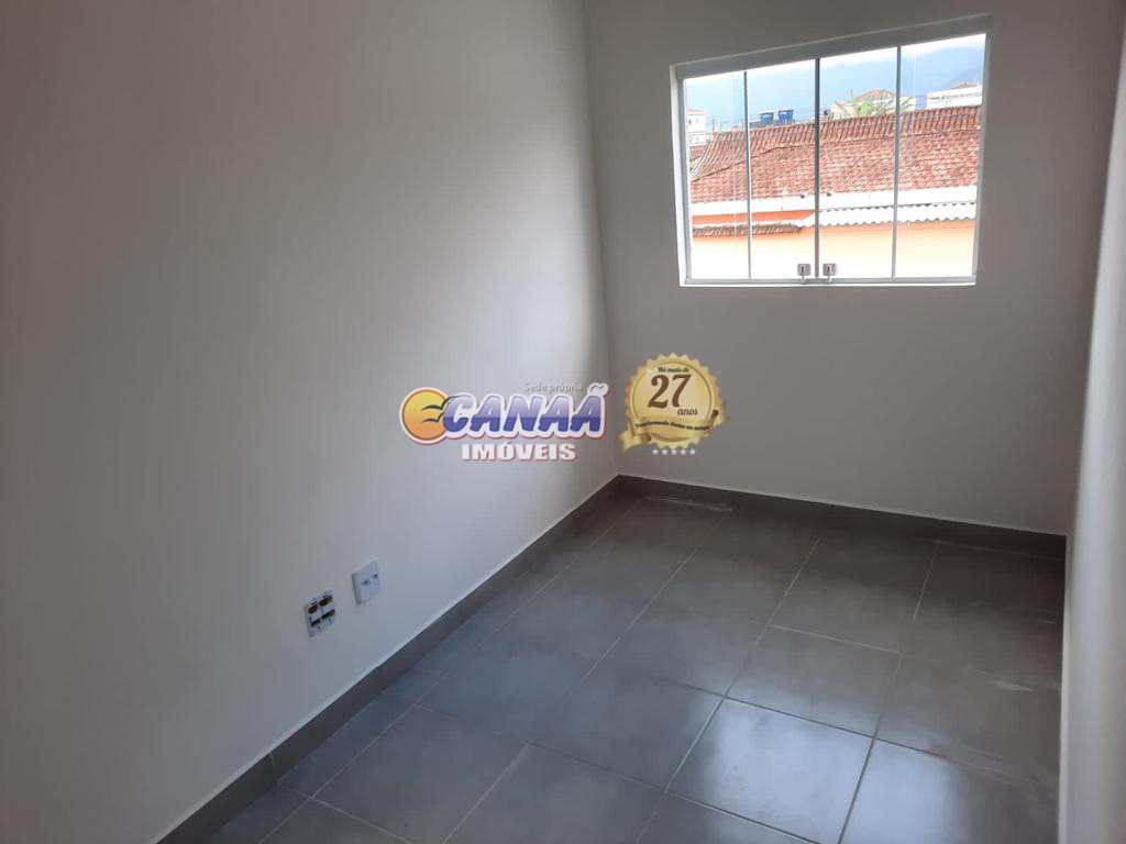 Casa à venda com 2 quartos, 47m² - Foto 13