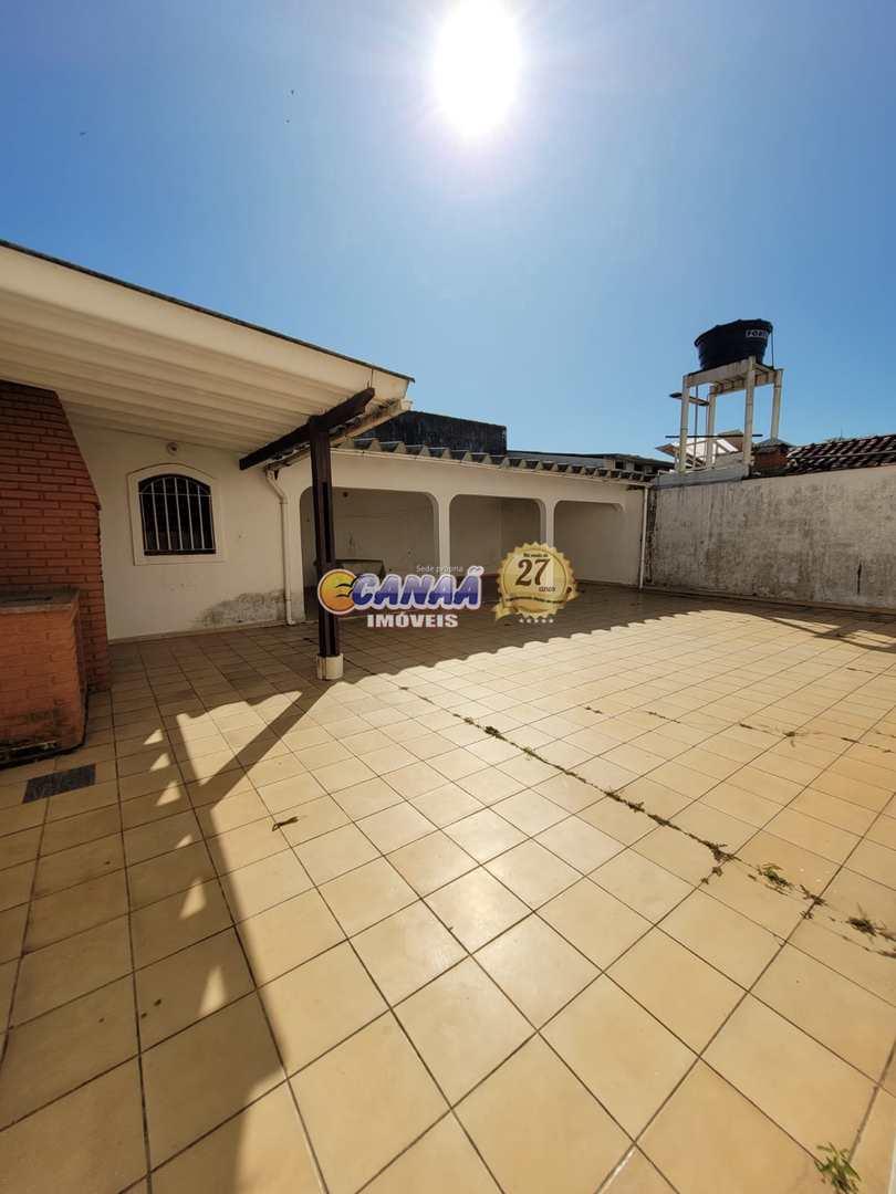 Sobrado à venda com 3 quartos, 298m² - Foto 32