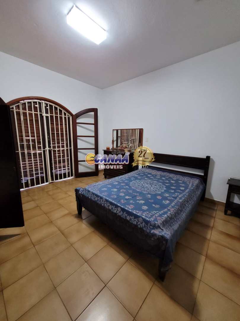 Sobrado à venda com 3 quartos, 298m² - Foto 20