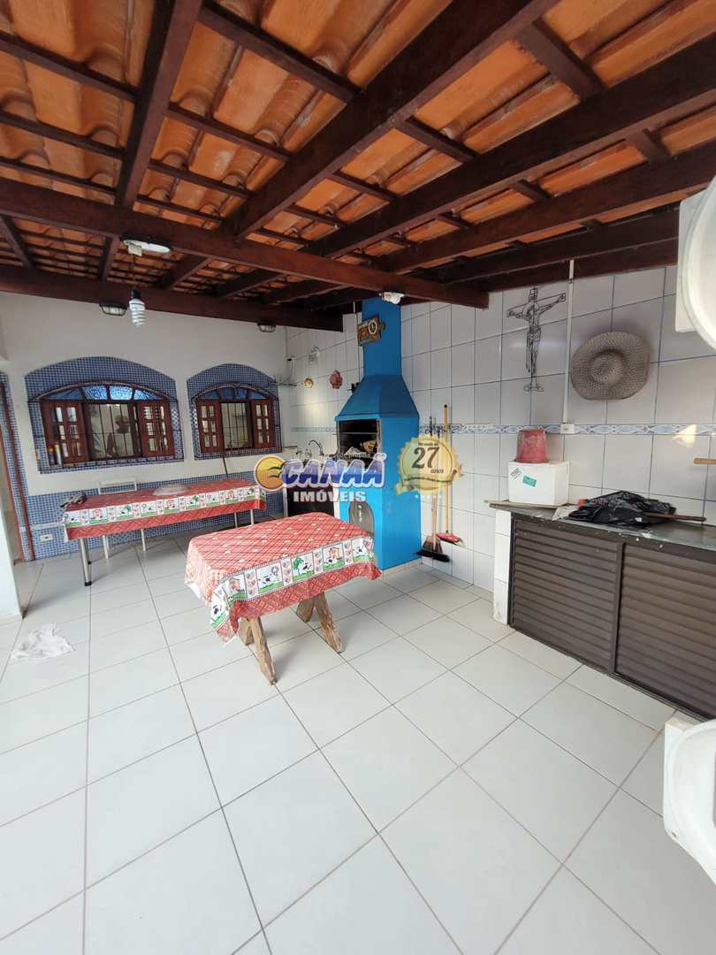 Casa à venda com 2 quartos, 69m² - Foto 9