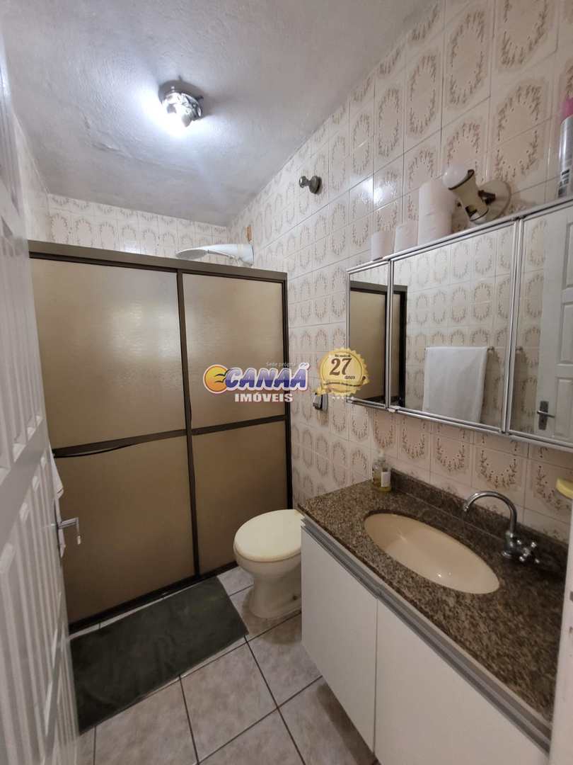 Casa à venda com 2 quartos, 69m² - Foto 6