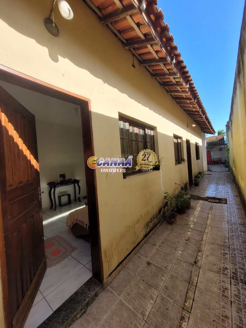 Casa à venda com 2 quartos, 76m² - Foto 2