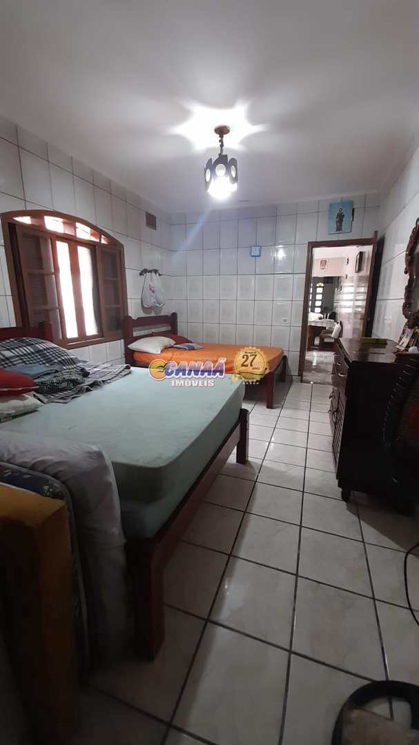 Casa à venda com 2 quartos, 100m² - Foto 20