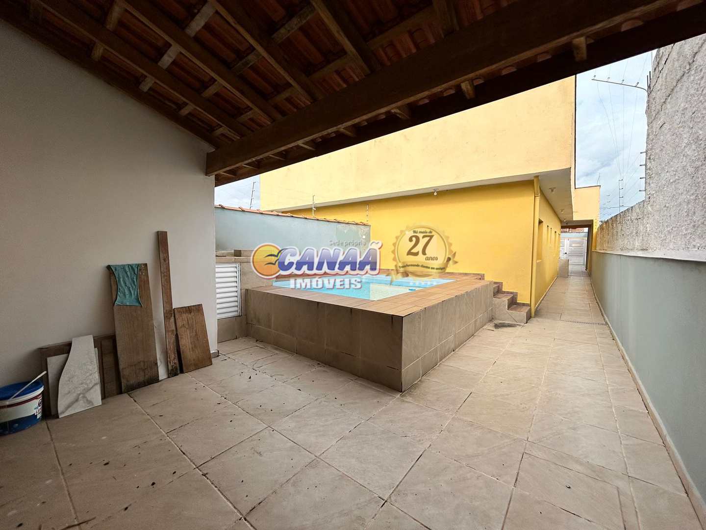 Casa à venda com 2 quartos, 90m² - Foto 27