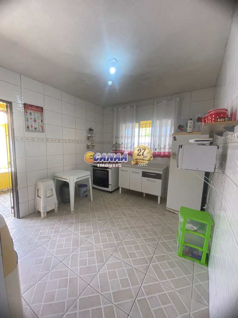 Casa à venda com 2 quartos, 68m² - Foto 28